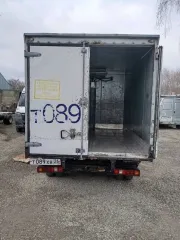 ГАЗ-2818-0000010-02 089 фургон 2008, ТИП ТС Грузовой фургон, год выпуска: 2008, VIN: XSU28180B80020801, гос.номер Т089ХВ26. Двигатель: Модель 405240 (ЗМЗ-405, инжектор), бензиновый с установленным газобаллонным оборудованием (ГБО, пропан), мощность 123.8 л.с. Цвет: Сине-сиреневый.