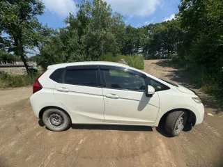 Honda Fit 2013, автомобиль марки HONDA модель FIT 2013 г.в., номер кузова GK3-1000841. Ознакомление с имуществом возможно по месту его нахождения: г. Большой Камень, ул Приморского Комсомола 43, предварительно согласовав время с Финансовым управляющим по тел. +79130034396 или направив запрос на…