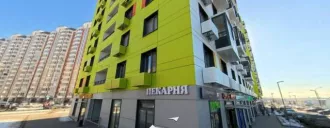 Недвижимое имущество  трехкомнатная квартира 74,60 кв. м , расположенное по адресу: Российская Федерация, Московская область, Ленинский муниципальный район, сельское поселение Булатниковское, д. Боброво, ул. Крымская, д.17 корп. 1, кв. 61