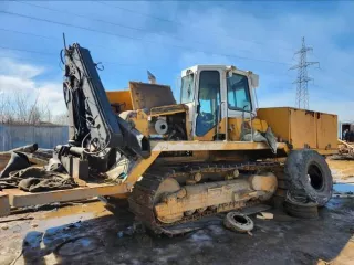 Экскаватор гусеничный Hyundai R300LC-9SH, заводской номер HHKHZ808LE0000183, 2014 год выпуска, госномер 58 УЕ 9248 (63 СВ 9366). Экскаватор гусеничный Hyundai R300LC-9S, заводской номер HHKHZ810LE0001178, 2014 год выпуска, госномер 58 УЕ 9241 (63 СВ 9362). Трактор ДТ-75 ДЕРС2 с буровой установкой…