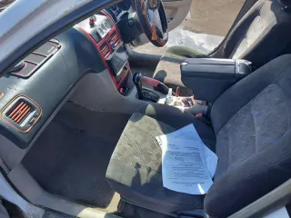 Легковой автомобиль Toyota Caldina 1998 года выпуска, государственный номер А162АМ49.