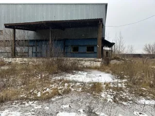 Недвижимое имущество, расположенное по адресу: РФ, Республика Татарстан, г. Казань, ул. Северо-Западная, д. 12, состоящее из 11 объектов недвижимости: Земельный участок, кад.№ 16:50:310203:21, пл. з/у – 57 530 кв.м.; Сооружение – объекты железнодорожного транспорта, кад.№ 16:50:000000:16028…