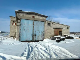 Помещение 383 кв.м и земельный участок 1325 кв.м в Волгоградской области, Еланский район, село Вязовка. Земельный участок категории земель сельскохозяйственного назначения, разрешенное использование: для производственных целей, кадастровый номер: 34:06:120003:83. Помещение нежилое, площадью 383 кв…