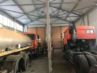 Имущественный комплекс (в том числе залоговое АО "РСХБ" и незалоговое имущество), а также оборудование принадлежащее должнику, полный перечень прилагается.