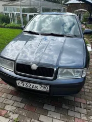 Skoda Octavia 2007 г.в., госномер С932АК790, VIN TMBDC41U988854631. Двигатель: номер 675982, мощность 75 л.с. (55.2 кВт), объем 1390 см³. Цвет темно-серый. Масса снаряженная 1209 кг, полная 1750 кг.