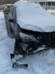 Toyota RAV4, 2014 года, 180 лс, VIN JTMDFREV00D076965, цвет черный, гос. рег. номер С 565 ЕЕ 777. Автомобиль в условно пригодном техническом состоянии – не на ходу, требует ремонта, передняя часть кузова повреждена после аварии, требуется замена подушек безопасности, ремонт поврежденных деталей в…