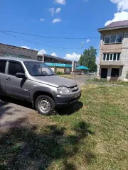 Chevrolet Niva 212300-55 2013 легковой автомобиль: регистрационный знак Н588ЕР46, идентификационный номер (VIN) X9L212300Е0499872, марка шевроле нива (Chevrolet Niva 212300-55), тип легковой (прочие легковые), год выпуска 2013, цвет серо-коричневый металлик, мощность двигателя 79,54 л/с. Пробег…
