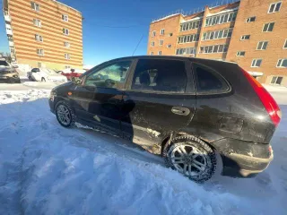 Nissan Almera Tino 2004 года, 116 л.с., пробег 369045 км. VIN: VSKTBAV10U0137712, регистрационный номер А829РК790. Автомобиль находится в залоге.