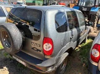 Chevrolet Niva 212300-55 2019, VIN X9L212300L0698504, 2019 года выпуска. Гос. № - Е321ЕТ 716. Цвет - темно-серый металлик. Страна сборки - Россия. Тип кузова - SUV. № кузова - X9L212300L0698504. Модель, № двигателя - 2123, 1032659. Габариты кузова (Д x Ш x В), мм - 4 056 x 1 800 x 1 690. Число…