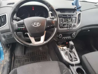 Hyundai Creta, 2017 год, синий. VIN: Z94G2811BJR079647, ПТС: 78 ОТ 833085, госномер: Х175ХВ178. Мощность двигателя: 123 л.с., разрешенная максимальная масса 1825 кг, масса без нагрузки 1400 кг.