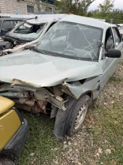 Лот №2 – Автомобиль ВАЗ 21102, 2002 г.в.,  (64-011160) Г/н Р034АВ64, VIN XTA21102020527226. Обременения: сведения отсутствуют. Характеристика имущества: Б/у 
Вид транспорта: автомобиль 
Год выпуска: 2002 
VIN номер: XTA21102020527226 
Марка: ВАЗ  
Модель: 21102 
