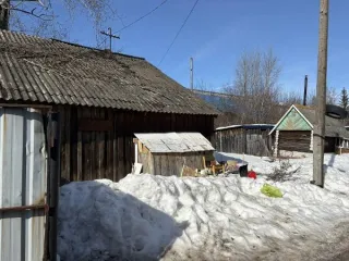 Нежилое здание 52,2 кв.м, Свердловская область, Красноуфимск, на земельном участке. Адрес: Российская Федерация, Свердловская область, Красноуфимск городской округ, город Красноуфимск, ул. Бытовая, № 3. Кадастровый номер объекта: 66:52:0105002:1659. Площадь: 52,2 кв.м. Ограничения отсутствуют…