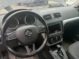 Skoda Yeti, 2014 года, 105 лс, 147426 км, АКПП, Автомобиль SKODA YETI, 2014 г.в., VIN XW8JF45LXEH700649, цвет черный, ГРЗ Н689АХ126RUS, в неудовлетворительном состоянии, имущество обременено залогом АО «ТБанк».