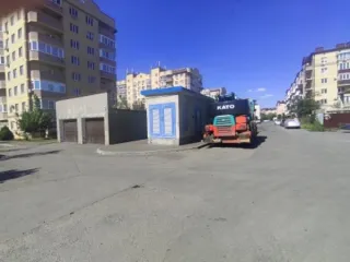 Машино-место 3 площадью 13,3 кв. м по адресу: Ростовская область, г. Ростов-на-Дону, Железнодорожный р-н, ул. Тружеников, д. 86/5, м/м 3. Номер, тип этажа: подвал № 2. Кадастровый номер: 61:44:0000000:185249. Кадастровая стоимость: 130509.84. Вид ограничений и обременений: не установлены.