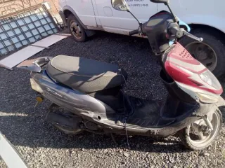 Двухколесный транспорт Honda DIO Smart IMZ 810340. Двухколесные транспортные средства в ассортименте б/у, без регистрационных знаков: скутер «QiNGi»; скутер «УШ4ТА»; скутер «Хонда DIO»; механическое транспортное средство «Smart HT50QT-16C»; скутер Хонда DIO; мотоцикл-мопед «ИМЗ 810340»; Мопед…