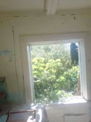 1/5 доля дома и 1/5 доля земельного участка в Томской области. Еще 1/5 доля дома и 1/5 доля земельного участка в Томской области. Еще 1/5 жилого здания кадастровый номер 70:12:0202001:711, площадью 30,4 кв.м., расположенного по адресу: Томская область, Первомайский район, село Комсомольск, улица…