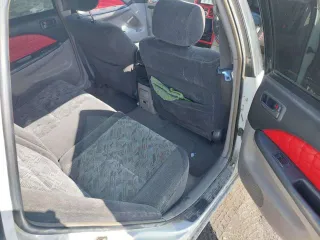 Легковой автомобиль Toyota Caldina 1998 года выпуска, государственный номер А162АМ49.
