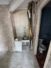Россия, Карачаево-Черкесия, г. Карачаевск, ул. Курджиева, д. 2а, кв. 9