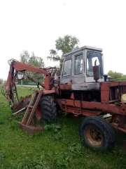 самоходная машина погрузчик ПЭА-1 Самоходная машина погрузчик ПЭА-1, 1990 года выпуска, вид колесный 
Год выпуска: 1990 
Марка: погрузчик ПЭА-1 
Назначение: предназначен для погрузочно-разгрузочных, экскаваторных и легких планировочных работ в с/х 
