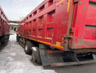 КАМАЗ М1840 2021 Транспортное средство КАМАЗ М1840 5490-S5,2021г.в., VIN: XTC549005М2546500. Состояние – хорошее. Не сходятся номера в документах и на кузове. Номер в документах: XTC549005M2546500. Номер на кузове: XTC0549000N2518773.