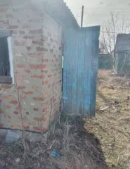 Доли дома 41,1 кв.м и земельного участка 3700 кв.м, Ростовская область 1/5 доля дома и 1/5 доля земельного участка в Ростовской обл. еще 1/5 доля дома и 1/5 доля земельного участка в Ростовской обл. еще 1/5 доли в праве на жилое здание, площадью 41,1 кв. м., кадастровый номер: 61:22:0020101:2476, и…