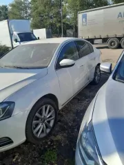Volkswagen Passat 2013 года, 152 лс, 167646 км, АКПП. Легковой автомобиль, VOLKSWAGEN Passat, 2013 года выпуска, VIN: WVWZZZ3CZDP038604, цвет: белый, ПТС: 36 УХ 979732, г/н: Е760ОМ164, изготовитель (страна): Германия, модель двигателя: CDA397398, тип двигателя: бензиновый, мощность двигателя, л. с…