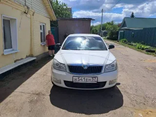 Skoda Octavia 2010, 102 лс, 400000 км, АКПП Skoda Octavia 2010 г.в. XW8DA11Z3BK258087. Пробег 400 тыс. Со слов собственника: есть расход масла 2.5 литра на 1000 км. Требуется замена АКБ. Неисправен центральный замок. Множественная ржавчина по кузову. Тормозная система требует обслуживания (замена…