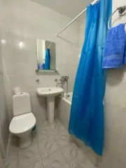 Жилое и нежилое помещение 15.2 кв.м в Сочи. Помещение, назначение – нежилое, общей площадью 15.2 кв.м, расположено по адресу: Краснодарский край, г. Сочи, р-н Лазаревский, ул. Победы, д. 153, пом. № 66;67, с кадастровым номером: 23:49:0109013:1122.