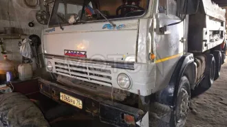 КАМАЗ 55111 1989; КАМАЗ 55111 1991. Автомашина КАМАЗ 55111, гос.№е365ра, гв 1989, (ПТС) Реализуемое имущество неоднократно подвергалось ремонту, в следствии чего номерные агрегаты могут отсутствовать или не совпадать с указанными в документах (ПТС, ПСМ, СТС и т.д.), что может повлечь за собой…
