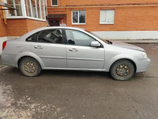 Chevrolet Lacetti 2008 VIN XUUNF197J90004714 Ознакомится с имуществом можно по адресу: г. Шахты, пер. Новочеркасский, д. 102а, телефон для связи для проведения осмотра: 89994717242