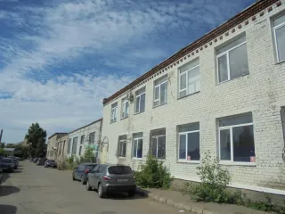 Производственное здание 1144,4 кв.м, земельный участок 1822 кв.м, Республика Башкортостан Производственное здание - 1 144,4 кв. м, 2-х этажное, право аренды на земельный участок - 1 822 кв. м, адрес: Республика Башкортостан, г. Уфа, ул. Индустриальное шоссе, д. 26, з/у 26/8, кадастровые номера…