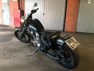 Honda Steed 400 1990 года. VIN отсутствует, шасси (рама): NC26 1101629. Ознакомиться с имуществом можно в будние дни по согласованию времени по телефону 89279760000.