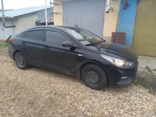 Hyundai Solaris, VIN/кузов: Z94K241CBJR002057, цвет черный, год выпуска 2017. ПТС отсутствует. Один комплект ключей. Транспортное средство на ходу.