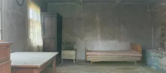 1/4 доли жилого дома 56.1 кв.м Приморский край 1/4 доли здания, площадь 56.1 кв.м., назначение: Жилой дом, количество этажей: 1, адрес (местонахождение): 692852, Приморский край, г. Партизанск, ул. Марата, домовладение 19, кадастровый (условный) номер: 25:33:180103:372. Обращаю внимание, что дом…
