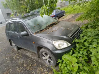 Chery Tiggo 2010, SUV T11, модель TIGGO. Пробег 160 тысяч км. Не на ходу, в двигателе провернуло цепь, загнуло клапана, требуется полная переборка двигателя. Подвеска требует ремонта. Постоянные проблемы с электрикой, горят предохранители. Есть незначительные очаги коррозии по кузову. Машина более…