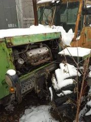 Трактор колесный Т-150К заводской № машины (рамы) 472227, двигатель №895331 год выпуска-1989, цвет красный гос. номер 8156 КУ 42