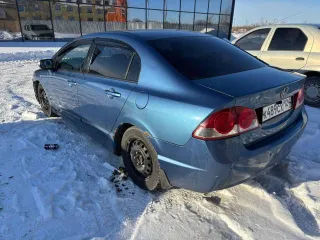 Honda Civic 2007 года, 140 лс, 264806 км, легковой автомобиль, марка: Honda, модель: CIVIC, год изготовления: 2007, VIN: JHMFD1S407S227267, г/н: К489СХ124, вид собственности: индивидуальная