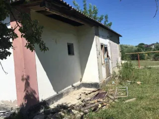 1/2 доли дома и участков, 1137 кв.м, Краснодарский край. 1/2 доля дома и 1/2 доля земельного участка в Краснодарском крае еще 1/2 доля дома и 1/2 доля земельного участка в Краснодарском крае еще 1/2 доля земельного участка, площадь 1137 +/- 24 кв.м., адрес (местонахождение): Россия, край…