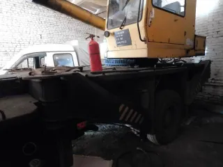 Maz KS 3579 (автокран) 2005 Maz KS 3579 (автокран), 2005 года Maz KS 3579 (автокран), 2005 года Maz KS 3579 (автокран) № М484СМ 54