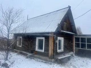 Жилой дом 25 кв.м и земельный участок 3499 кв.м, п. Старобачаты, Весенняя 15, Кемеровская область. Здание (жилое) площадь 25,0 кв.м., кадастровый номер 42:01:0101001:4118; Земельный участок площадь 3499 +/- 21. Здание (жилое) по адресу: Российская Федерация, Кемеровская область - Кузбасс, Беловский…