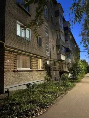 Квартира 41 кв.м в Ульяновске, Ульяновская область, улица Локомотивная, дом 199, квартира 42. Кадастровый номер 73:24:010204:1403. Продается доля в праве собственности 2/3. Сособственникам направлено предложение о преимущественной покупке, в установленный срок согласие не получено.