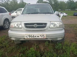 Suzuki Escudo, 1999 года выпуска, регистрационный номер С966КМ125, кузов TD62W101254.