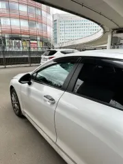 Kia K5 2020 года, VIN: XWEG3414BM0001030, цвет белый.