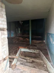 Здание 518.3 кв.м, Пермский край, назначение нежилое, 3 этажа, общей площадью 518,3 кв.м, кадастровый номер: 59:37:0240101:236, адрес: Пермский край, Усольский р-н, с Щекино. С земельным участком общей площадью 2594+/-10.19 кв.м., кадастровый номер 59:37:0240101:536, адрес: Российская Федерация…