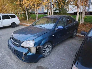 Chevrolet Lacetti, 2008, 94 лс, 240 000 км. Обременения и судебные споры отсутствуют.