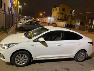 Хендай Солярис 2018 года, 99,6 л.с., пробег 300000 км, автоматическая коробка передач. VIN: Z94K241BBKR110316, госномер: С493ВХ550. Модель двигателя: G4LC, номер двигателя: JD056893.