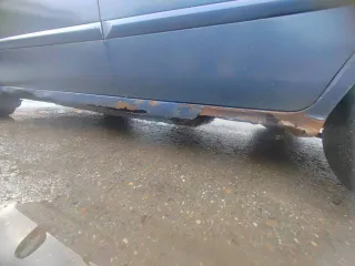 Kia Cerato 2005 года, 105 л.с., пробег 333333 км. VIN: KNEFE222255190286, госномер: Р311ЕН159. Двигатель: G4ED, номер 5Н018056, 1599 куб.см. Кузов: синий темный, КПП: механика. Требуется ремонт/покраска кузова, имеются значительные повреждения в виде коррозии, сколов (дно и пороги прогнили)…