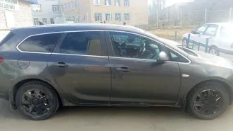 Opel Astra Sport Tourer 2011, VIN XWFPE8DC1BO019821. Обременения (ограничения): залог в пользу Банк ПТБ (ООО).