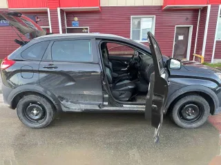 Автомобиль Lada XRAY 2021 года выпуска, VIN: XTAGAB330M1409781