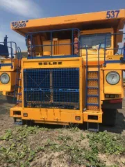 БелАЗ-75589 2022 года, VIN Y3B75589JN0000537. Самосвал карьерный, категория А III. Год изготовления 2022. Модель двигателя 12М33, номер 39211.000980. Цвет кузова желтый. Мощность двигателя 900 кВт, рабочий объем 39200 см³. Паспорт самоходной машины RU CB 720169 от 06.05.2022. Свидетельство о…